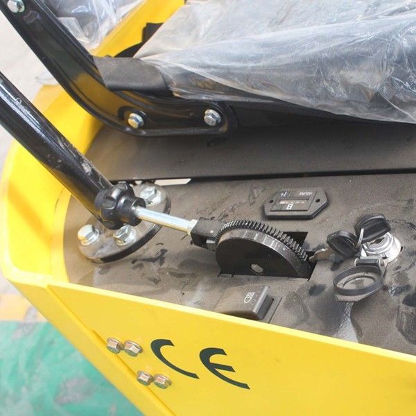 Internal Combustion Drive Bucket Wheel Excavator 1.6 Ton Digger 2580mm Digging Height