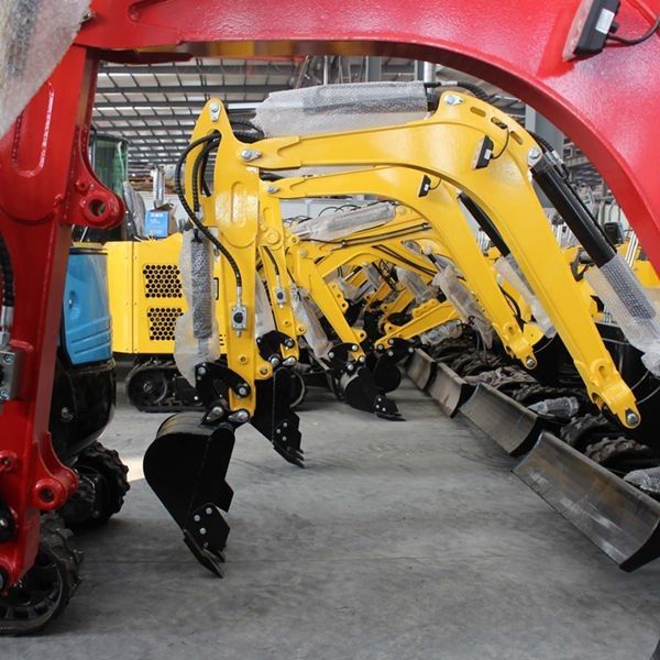Small Micro 1.7 T Excavator Euro 5 Hydraulic Crawler For Pouring