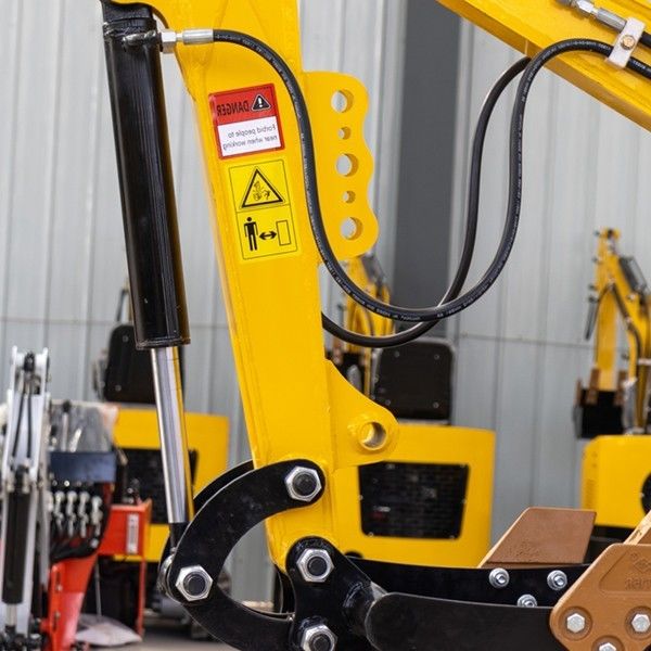 EPA Narrow Bucket Compact Mini Excavator Electric Drive CE 12 Mini Excavator