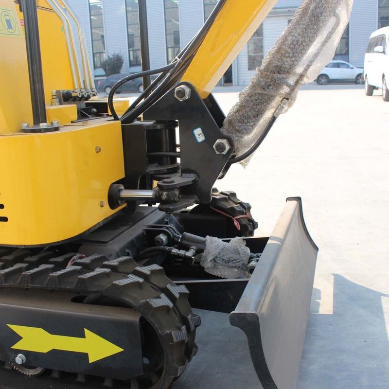 1.5 Tonne Rubber Track Mini Excavator With CE Certificate Low Fuel Consumption